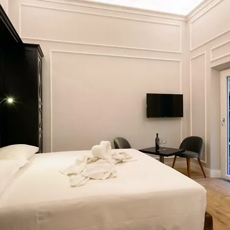 Vivaldi Luxury 4*