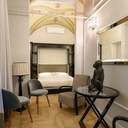 Konukevi Vivaldi Luxury Floransa