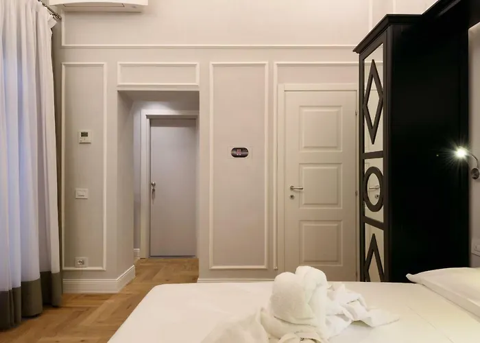 Vivaldi Luxury Гостевой дом Флоренция