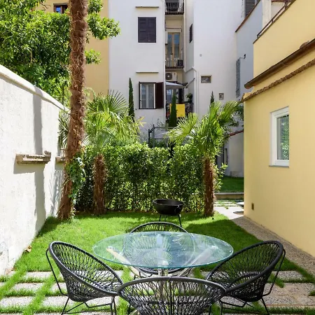 Vivaldi Luxury Πανσιόν 4*