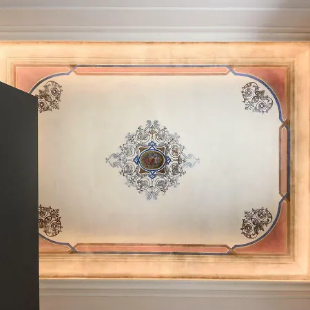 Vivaldi Luxury Πανσιόν 4*