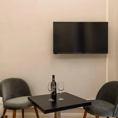 Vivaldi Luxury Πανσιόν