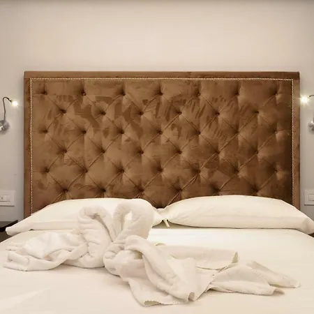 Πανσιόν Vivaldi Luxury 4*